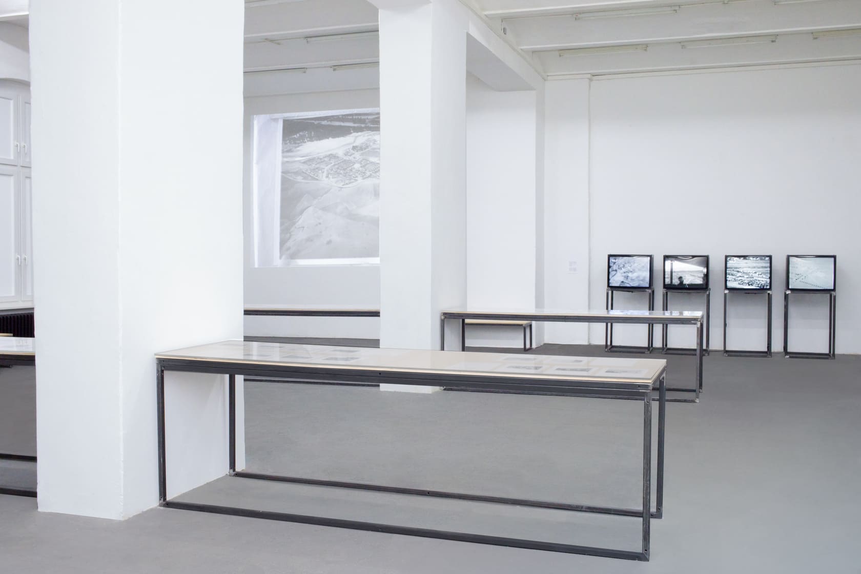 Discreet Violence at Archive Kabinett